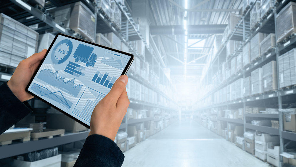 iot in distribution warehouse smart tablet