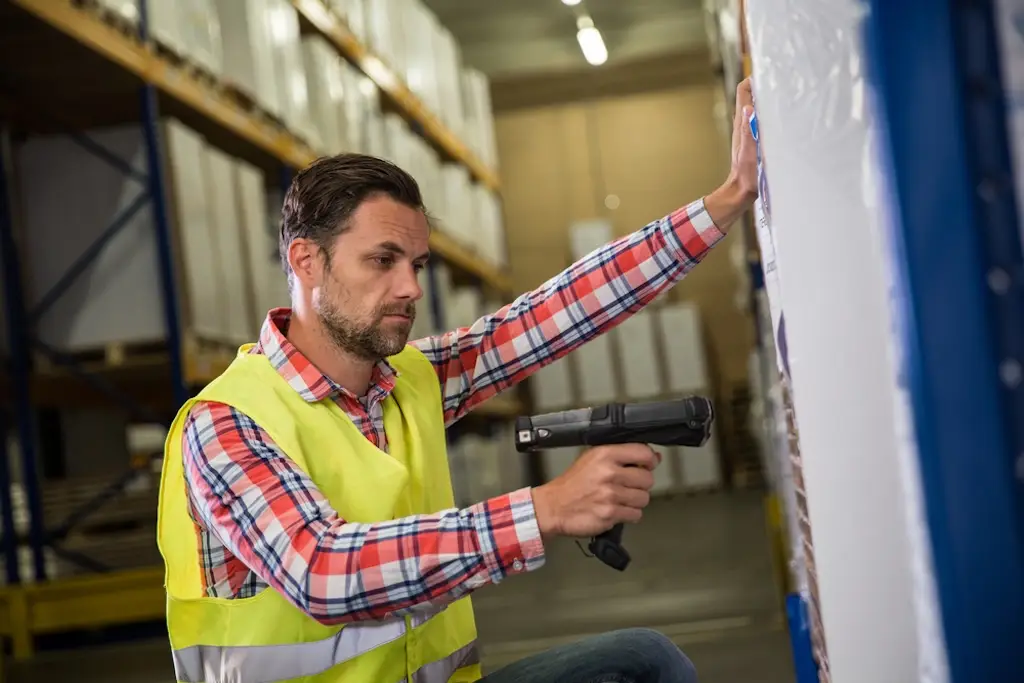 warehouse worker scanning inventory